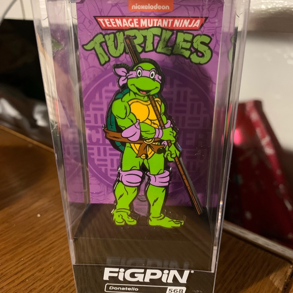 Teenage Mutant Ninja Turtles Donatello Figpin